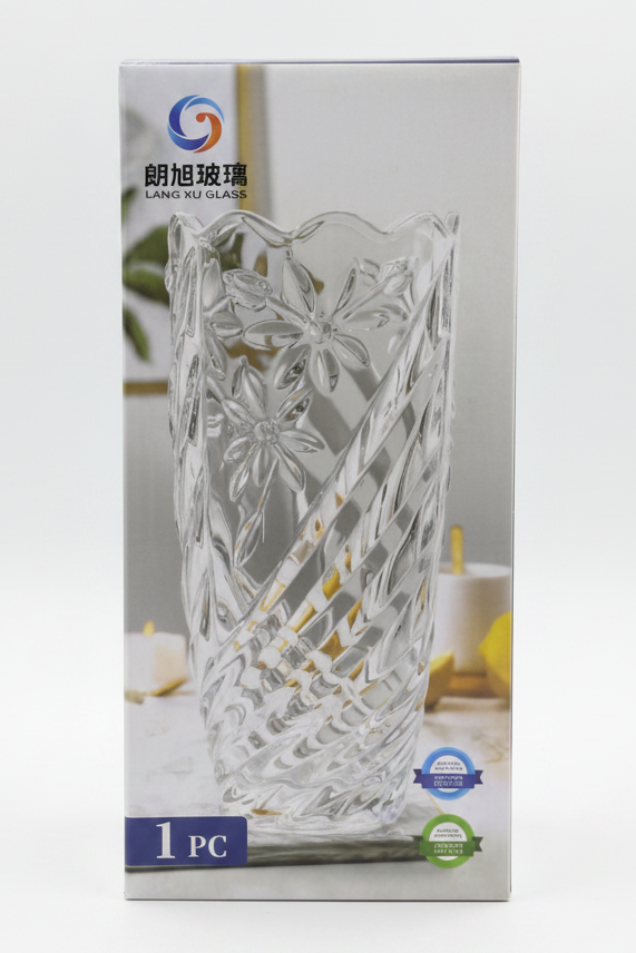 Lang Xu Floral Cut Crystal Glass Vase – Etched Pattern | Living Home