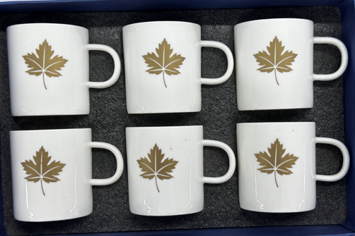 BORN Chef Gold Maple Leaf Short Mug Original