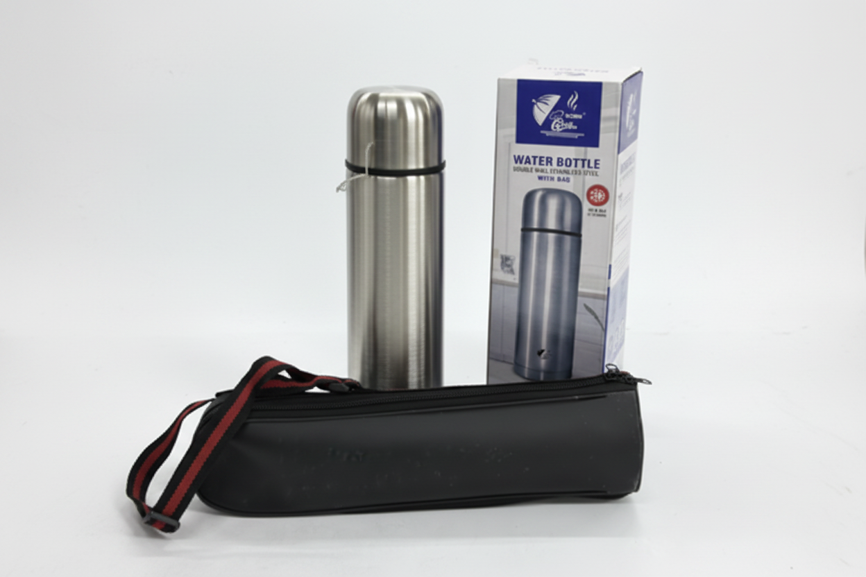 Born Chef Water Bottle with Bag and Box Packaging