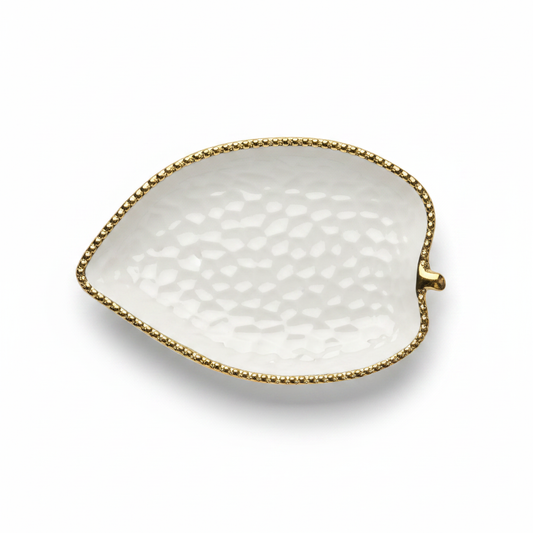 Yamasin Jewel Banana Leaf Platter – White Background Hero