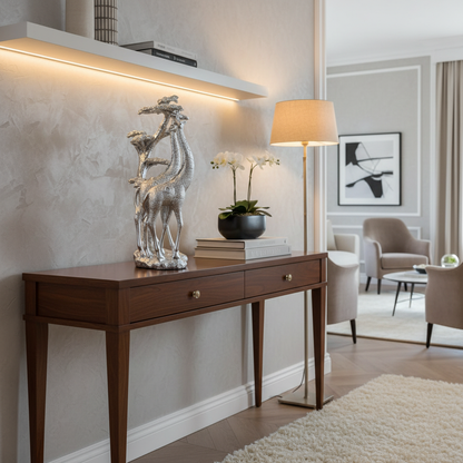 Silver Giraffe Family - Lifestyle Shot