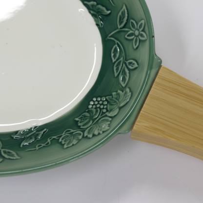 Fusion Snack Dish Green - Floral Detail Close Up