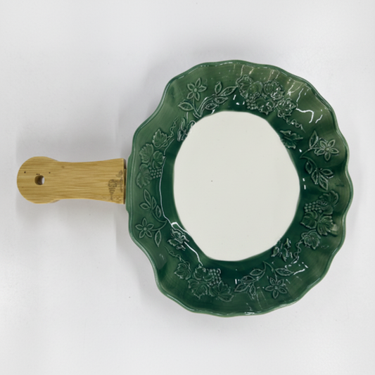 Fusion Snack Dish Green Wavy - Top View White Background